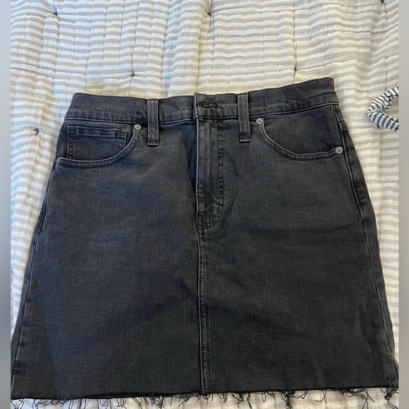Madewell Dresses & Skirts - Madewell black denim mini skirt